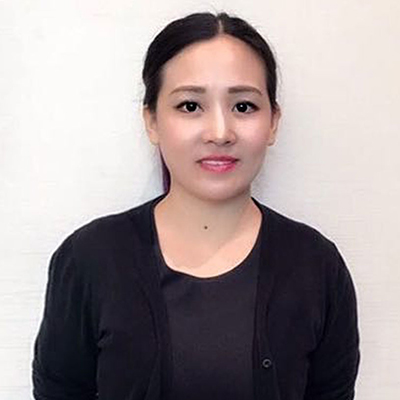 王麗容：營(yíng)銷總監(jiān)